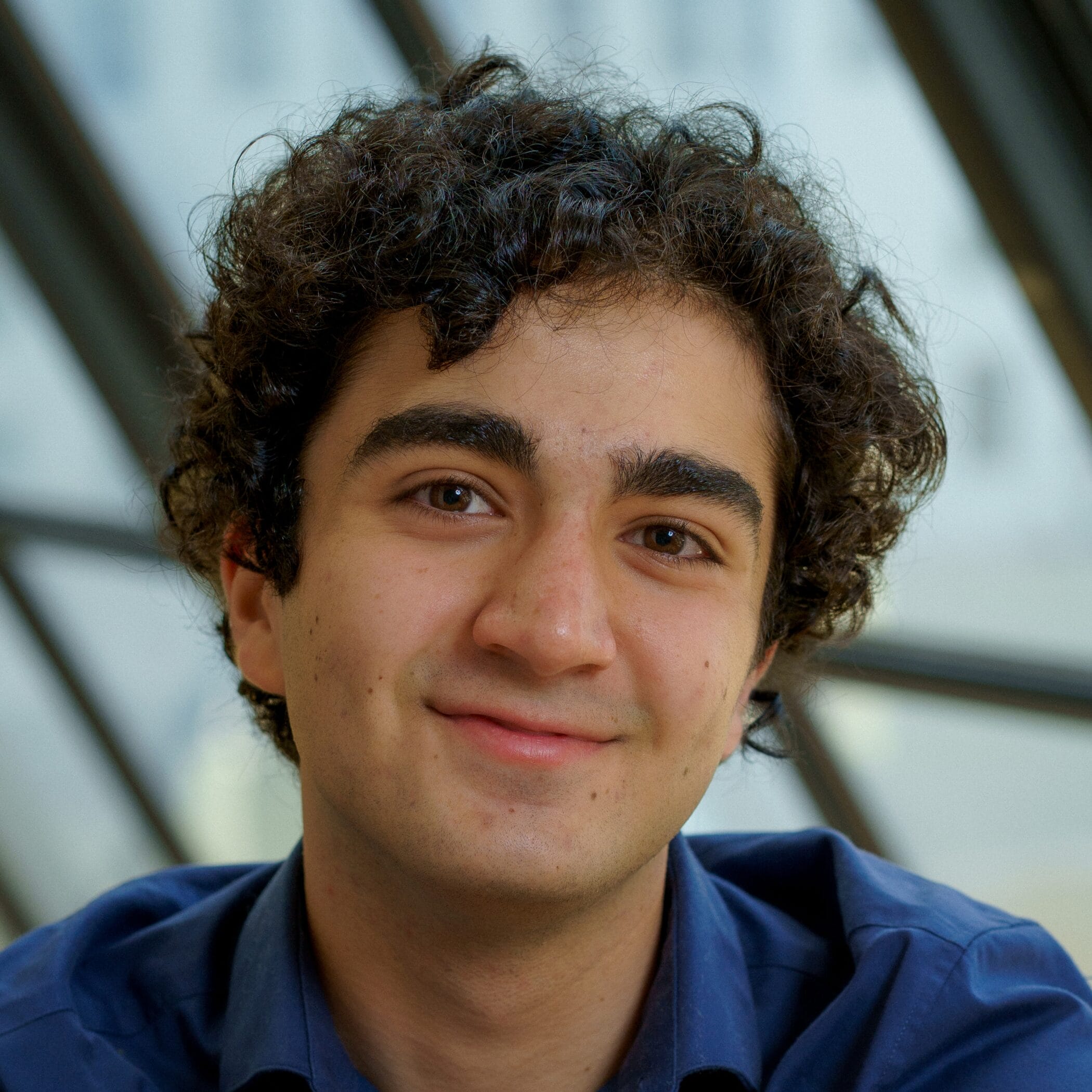 BORNA MAHDAVI
